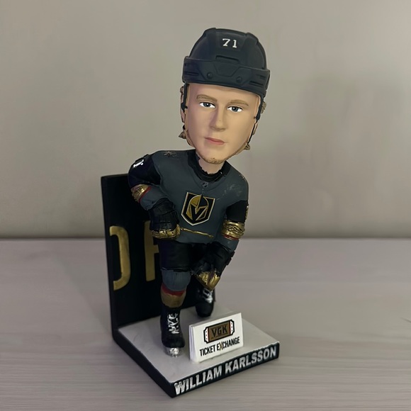 Vegas Golden Knights Bobble Head #71 - Picture 1 of 4
